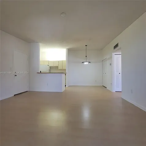 9379 S Belfort Circle Tamarac FL 33321