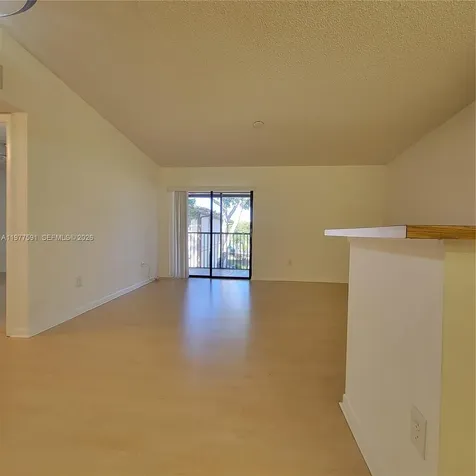 9379 S Belfort Circle Tamarac FL 33321