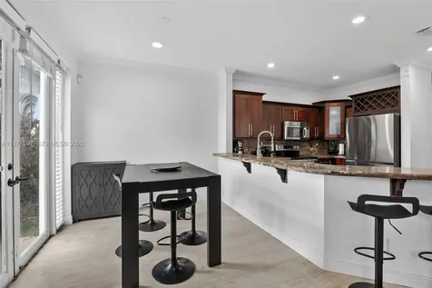 10614 SW 17th Place Davie FL 33324