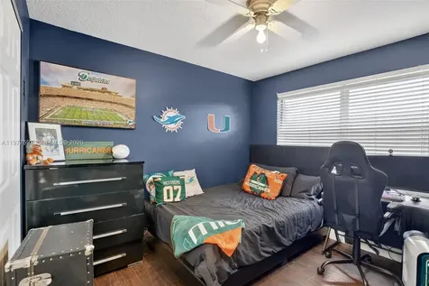 10614 SW 17th Place Davie FL 33324