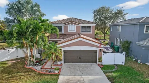 10614 SW 17th Place Davie FL 33324