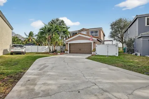 10614 SW 17th Place Davie FL 33324