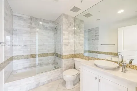 10 Aragon Avenue Coral Gables FL 33134