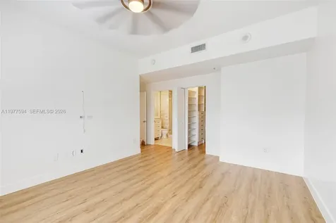 10 Aragon Avenue Coral Gables FL 33134