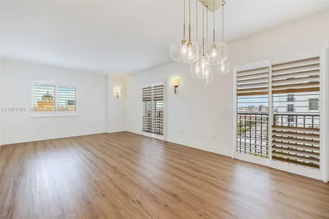 10 Aragon Avenue Coral Gables FL 33134