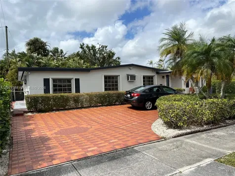 18160 NW 82nd Avenue Hialeah FL 33015