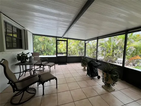 18160 NW 82nd Avenue Hialeah FL 33015