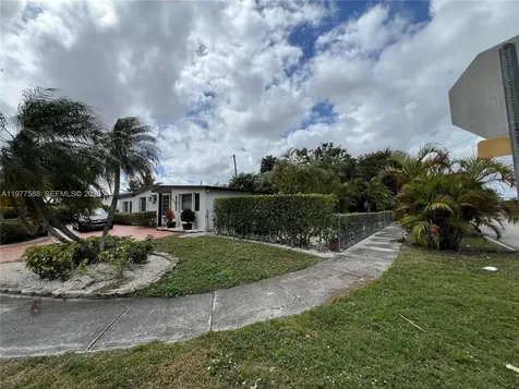 18160 NW 82nd Avenue Hialeah FL 33015