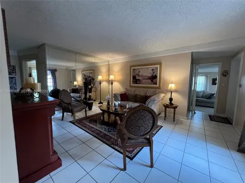 18160 NW 82nd Avenue Hialeah FL 33015