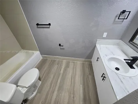 12555 NW 11th Way Miami FL 33182