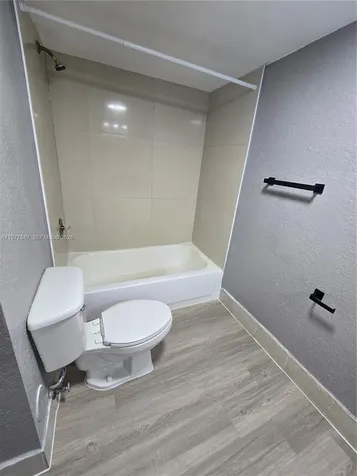12555 NW 11th Way Miami FL 33182