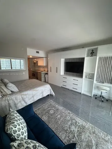 1300 Brickell Bay Drive Miami FL 33131