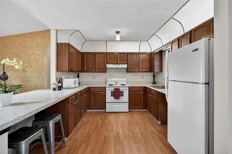 281 NE Greenbrier Avenue Port St. Lucie FL 34983