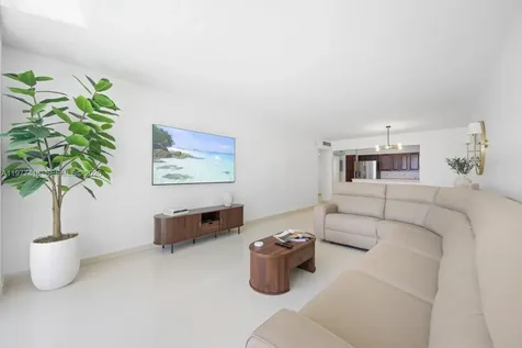 19370 Collins Avenue Sunny Isles Beach FL 33160