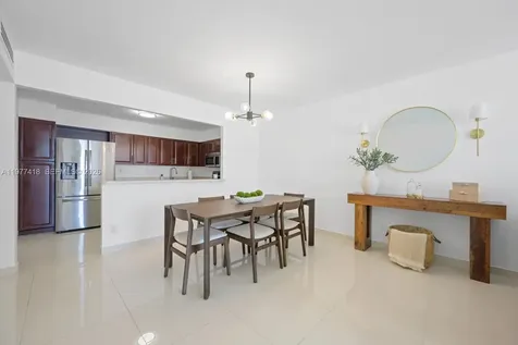 19370 Collins Avenue Sunny Isles Beach FL 33160