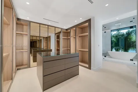 1745 W 24th Street Miami Beach FL 33140