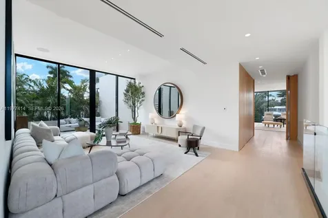 1745 W 24th Street Miami Beach FL 33140