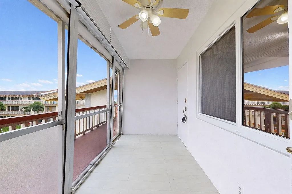 5300 Washington Street Hollywood FL 33021