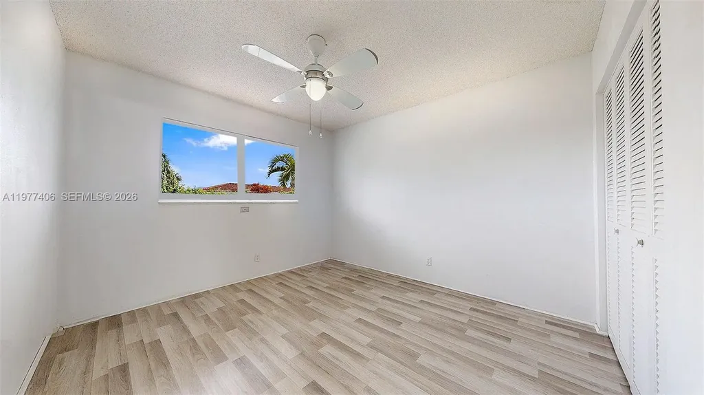 5300 Washington Street Hollywood FL 33021