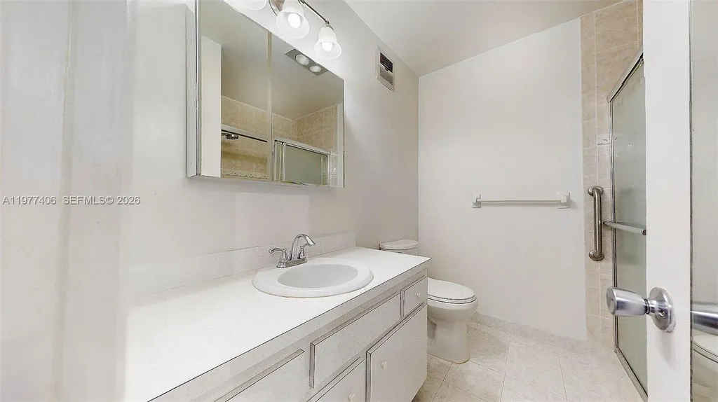 5300 Washington Street Hollywood FL 33021