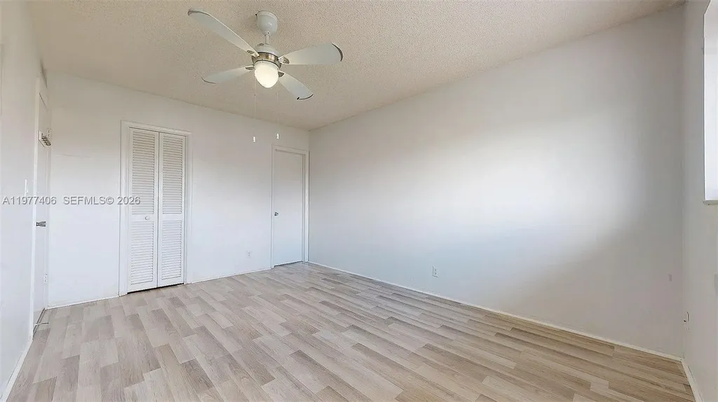 5300 Washington Street Hollywood FL 33021