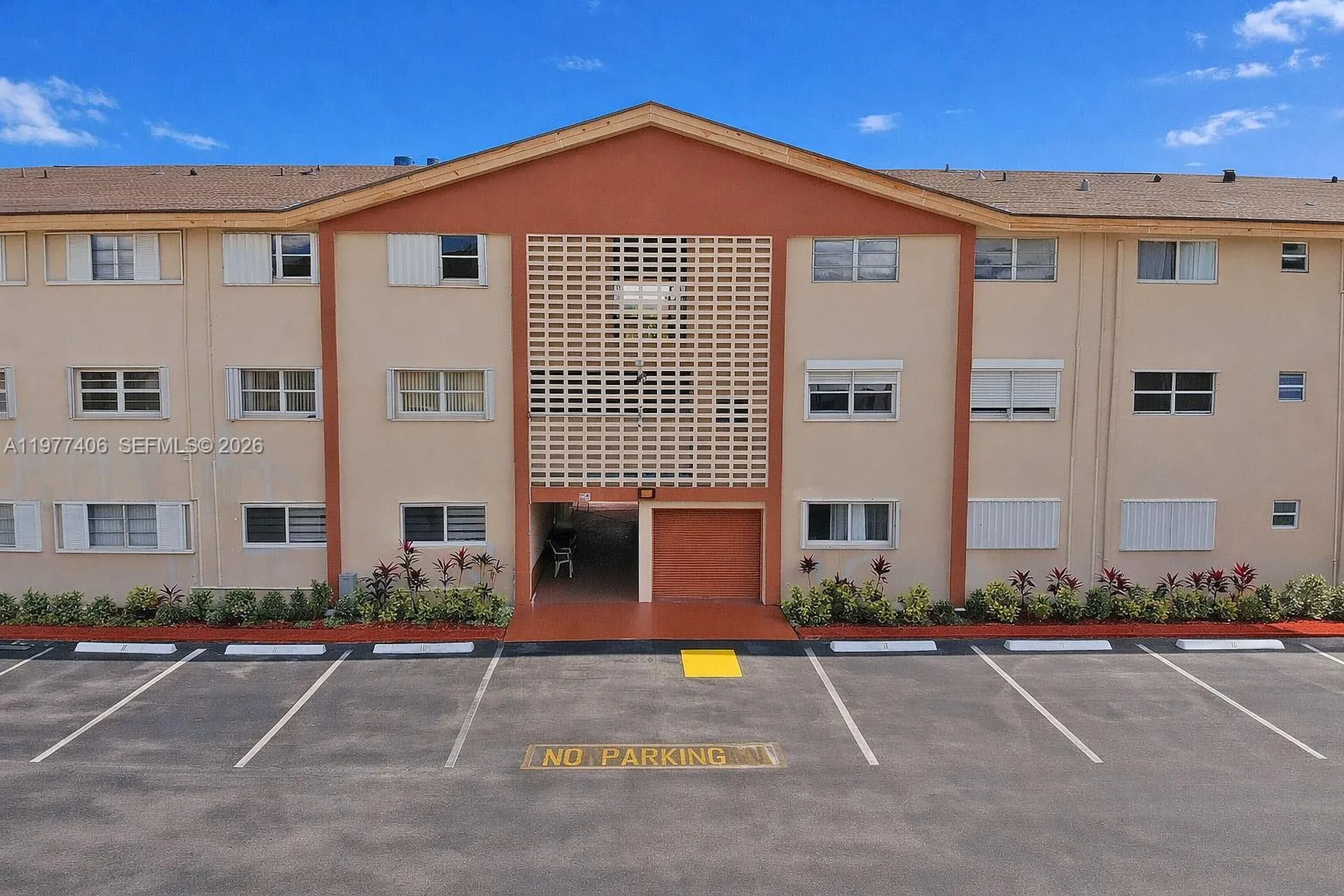 5300 Washington Street Hollywood FL 33021