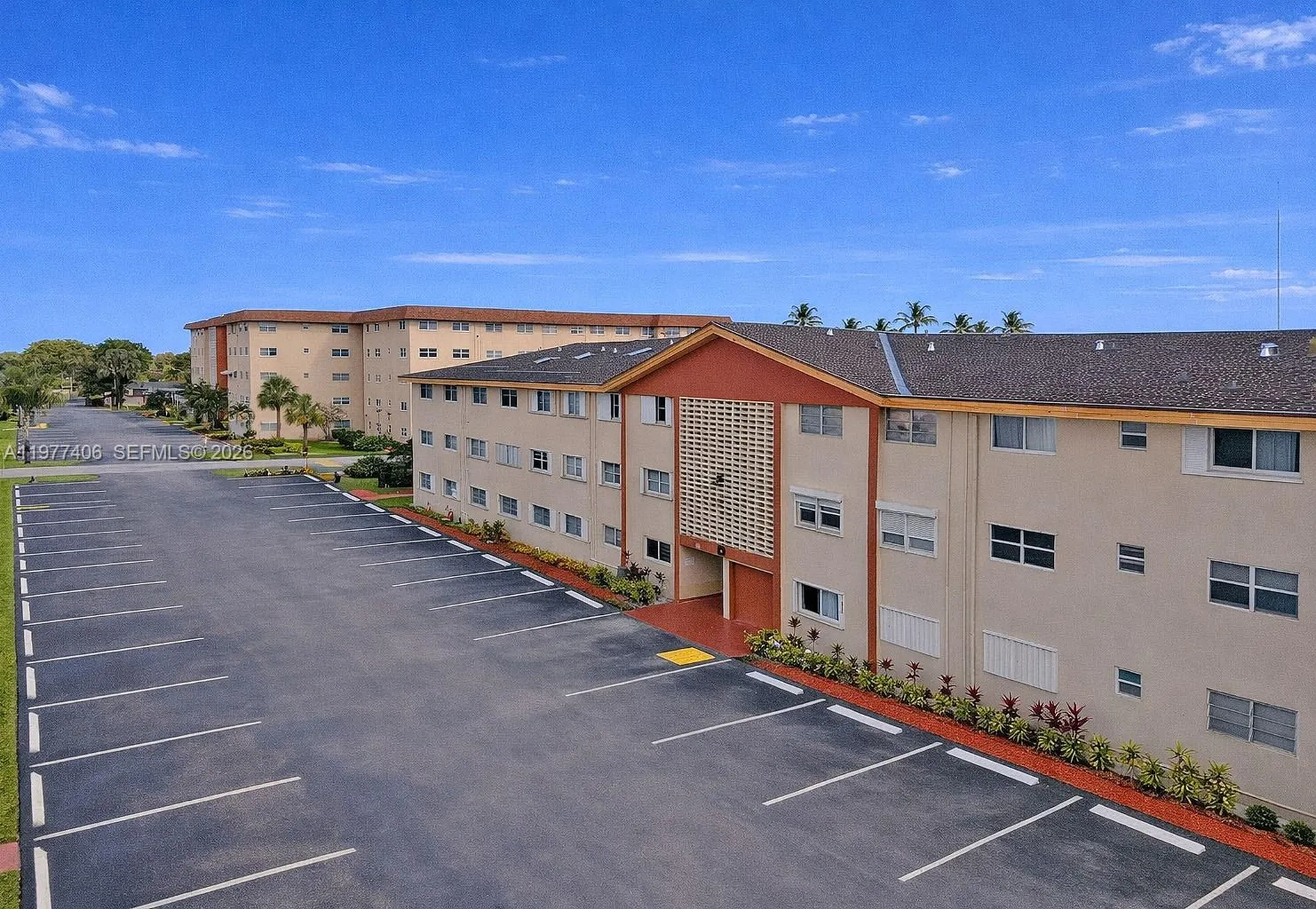 5300 Washington Street Hollywood FL 33021