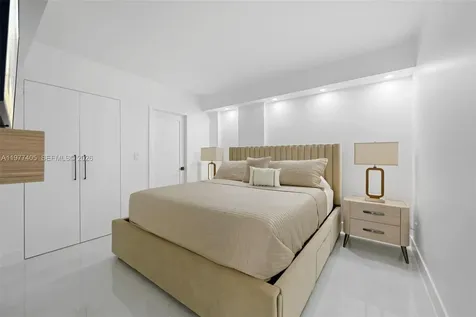19370 Collins Avenue Sunny Isles Beach FL 33160