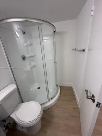 5911 Washington Street Hollywood FL 33023
