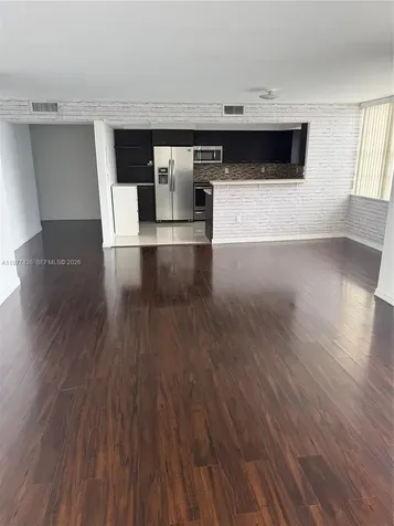 2750 NE 183rd Street Aventura FL 33160