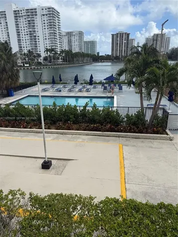 2750 NE 183rd Street Aventura FL 33160