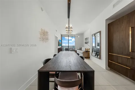 159 NE 6th Street Miami FL 33132
