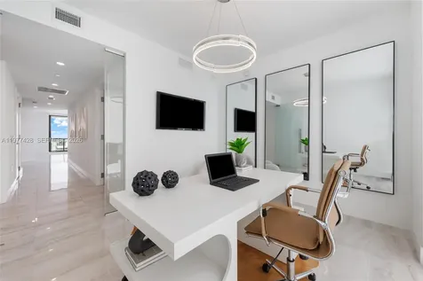 100 E Las Olas Boulevard Fort Lauderdale FL 33301