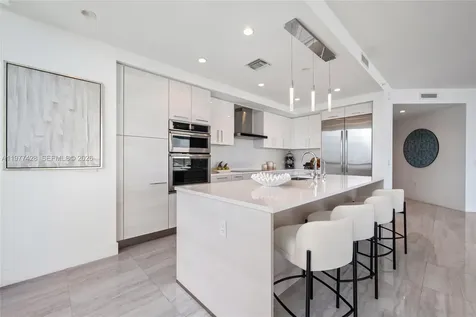 100 E Las Olas Boulevard Fort Lauderdale FL 33301