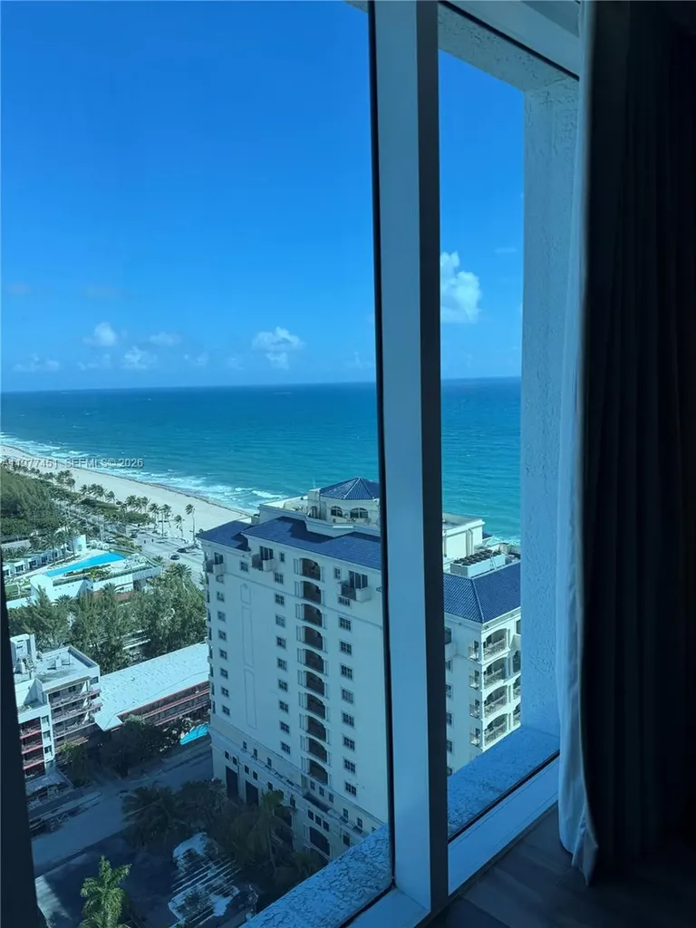 551 N Fort Lauderdale Beach Boulevard Fort Lauderdale FL 33304