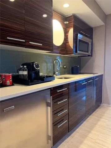 551 N Fort Lauderdale Beach Boulevard Fort Lauderdale FL 33304