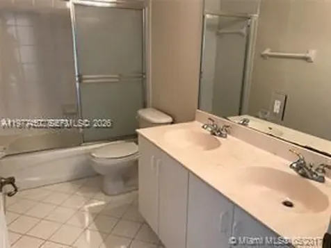 11142 NW 72nd Terrace Doral FL 33178