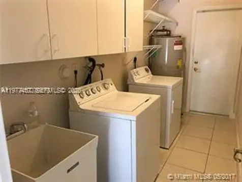 11142 NW 72nd Terrace Doral FL 33178