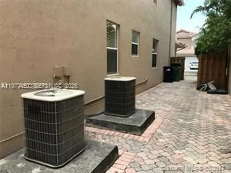 11142 NW 72nd Terrace Doral FL 33178
