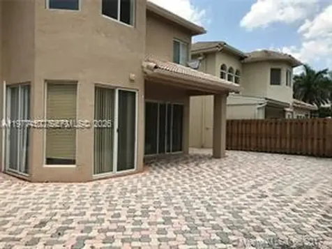 11142 NW 72nd Terrace Doral FL 33178