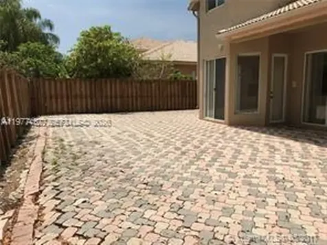 11142 NW 72nd Terrace Doral FL 33178