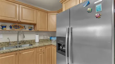 3180 S Ocean Drive Hallandale Beach FL 33009
