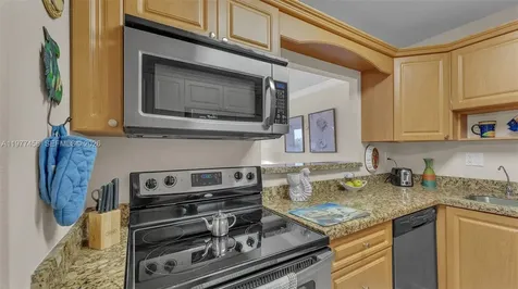 3180 S Ocean Drive Hallandale Beach FL 33009