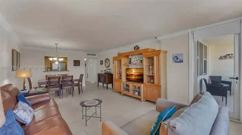 3180 S Ocean Drive Hallandale Beach FL 33009