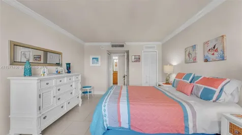 3180 S Ocean Drive Hallandale Beach FL 33009