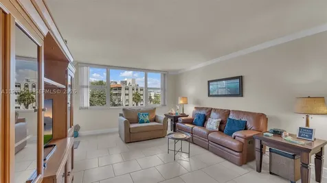 3180 S Ocean Drive Hallandale Beach FL 33009
