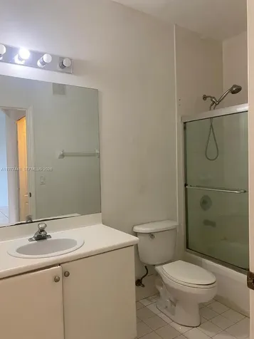 17630 NW 73rd Avenue Hialeah FL 33015