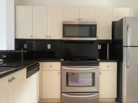 17630 NW 73rd Avenue Hialeah FL 33015