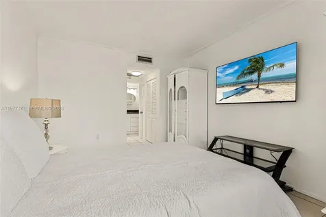 300 Bayview Drive Sunny Isles Beach FL 33160