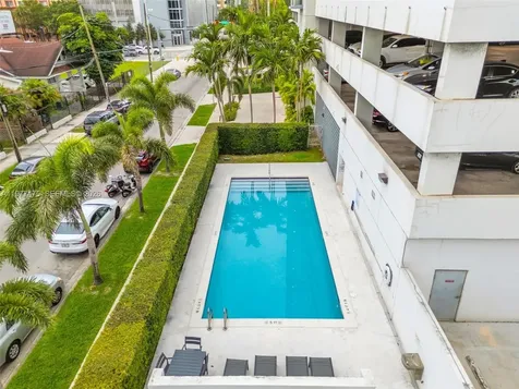 36 NW 6th Avenue Miami FL 33128